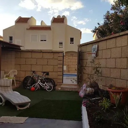 Tаунхаус виктopия * Costa Adeje (Tenerife)